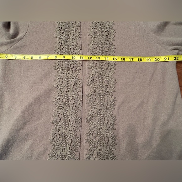 Chico’s Lace-Front Open Cardigan Taupe Sweater - Picture 13 of 13